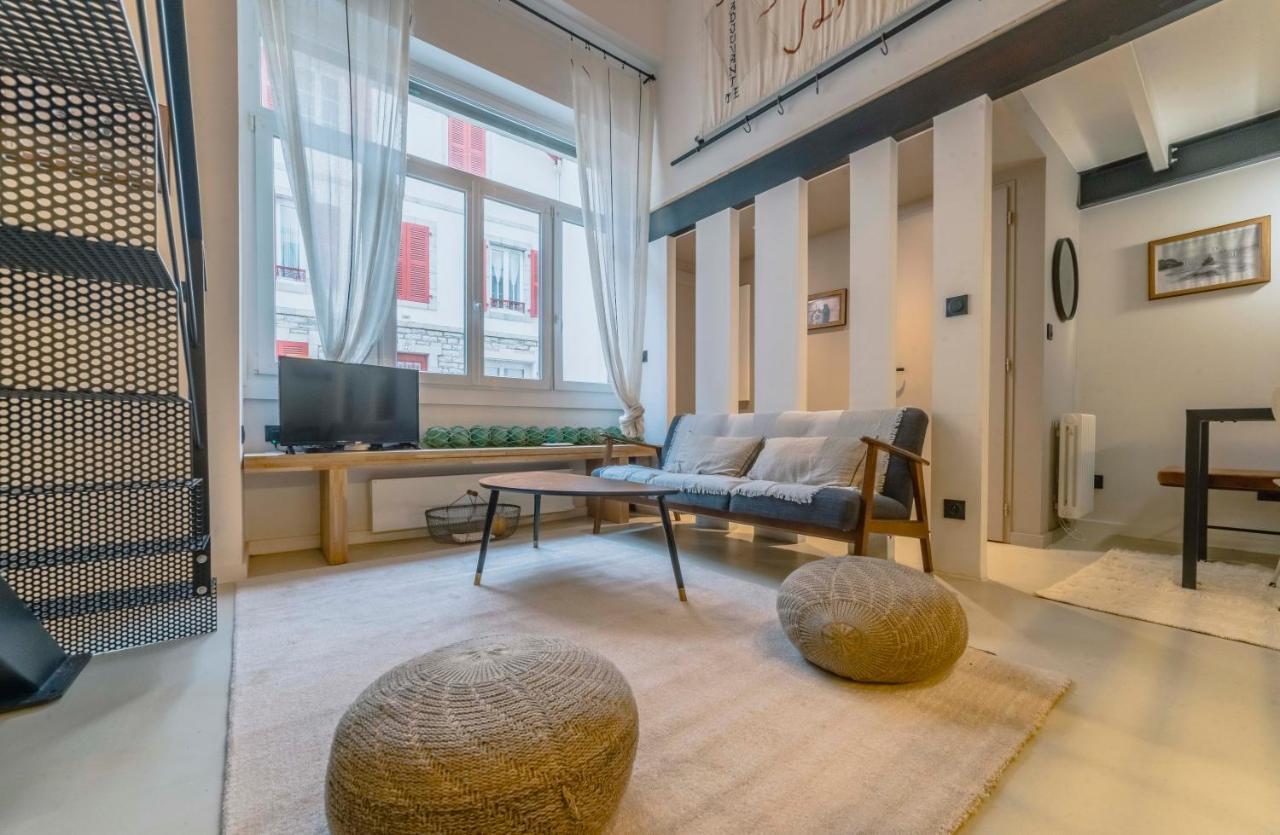 Апартаменты Loft - Centre Ville - Plage - Halles - 3 Ch 2 Sdb Биарриц Экстерьер фото